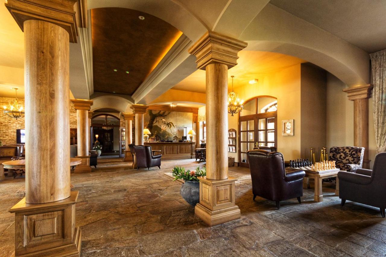 Park Hotel Popovicky מראה חיצוני תמונה